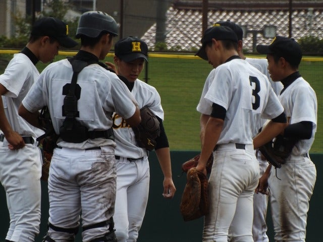 まだ、チームが浅いだけに秋季大会は試合ごとに成長していく撮影：手束仁