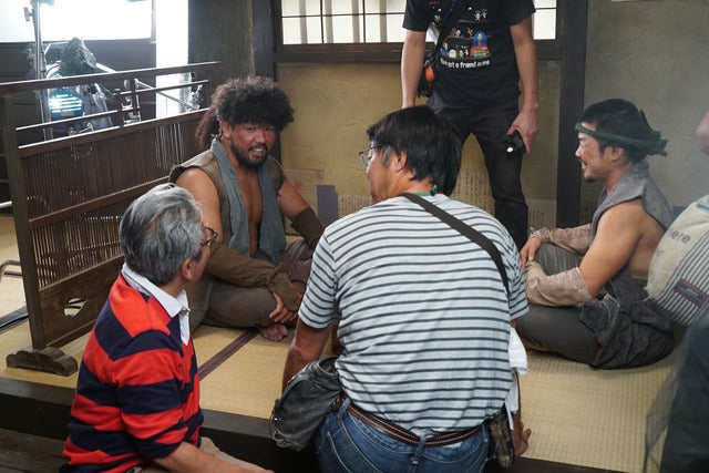 ラグビー日本代表の田中史朗、堀江翔太が時代劇にエキストラ出演(c)2017時代劇専門チャンネル/J:COM/松竹