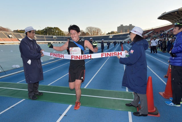 クリスマスランニングイベント「駒沢6時間耐久レース」開催