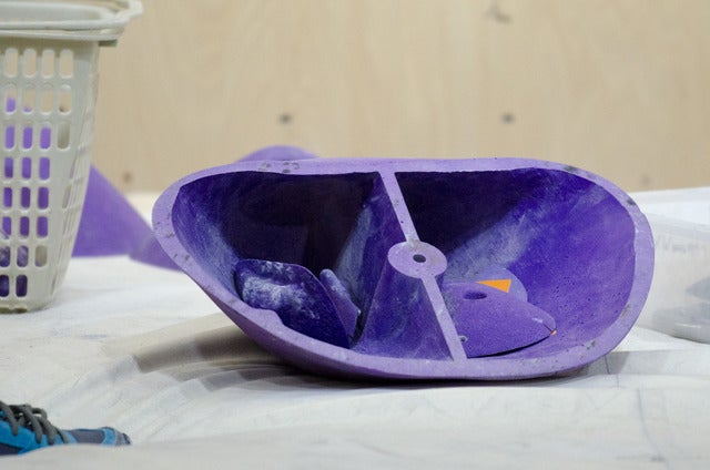 ボルダリングのホールド。裏側はこんな感じ撮影：五味渕秀行