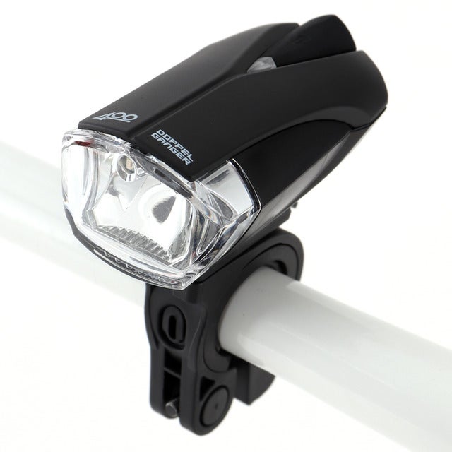 広く、遠くまで照らす自動調光式の自転車用ライト「ラディエイト400」発売
