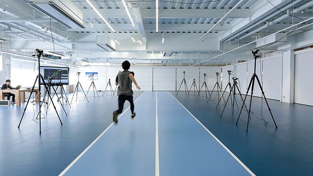 ゴールドウイン、プロ・トレイルランナー鏑木毅のプロジェクトに協賛