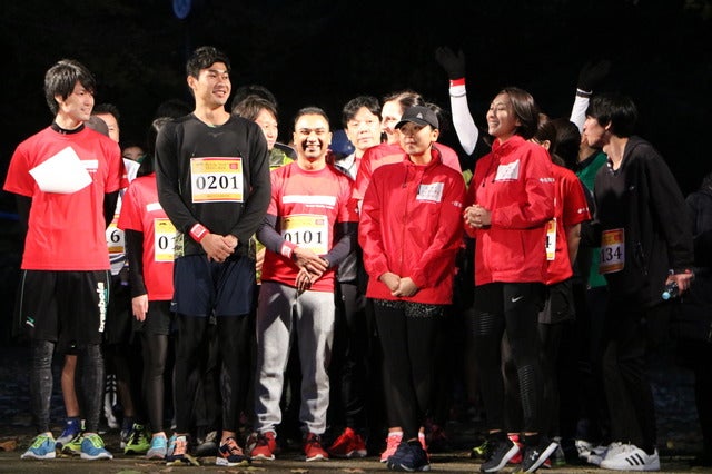 浅田真央、プレミアムフライデーに皇居ラン撮影： 山本有莉