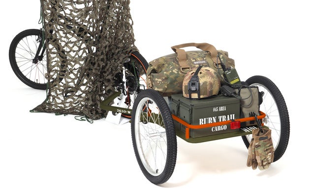 木製デッキを使用した自転車用トレーラー「ウッディサイクルトレーラー」発売