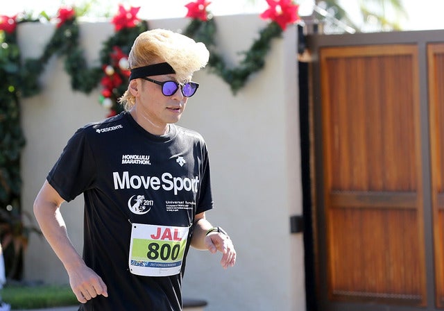 浅田真央、綾小路翔がホノルルマラソン完走Getty Images for HONOLULU MARATHON