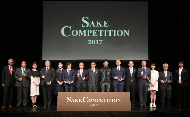 中田英寿が日本酒造りの秘訣に迫る「中田英寿 世界一の日本酒に出会う」をBS-TBSが12/24放送