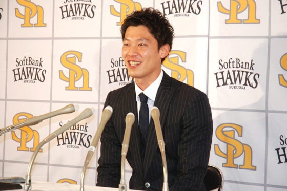 大台1億突破のホークス岩嵜、目標はサファテ「少しでも近づくために…」