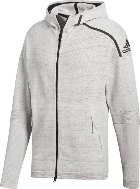 アディダス アスレチクス、2018年春夏最新コレクションを1月中旬より発売