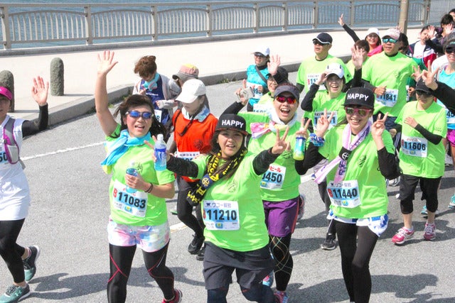 沖縄の海中道路を走る「あやはし海中ロードレース大会」4月開催