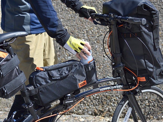 小径車のサドル＆ハンドル周りを活用できる大容量バッグ2種発売