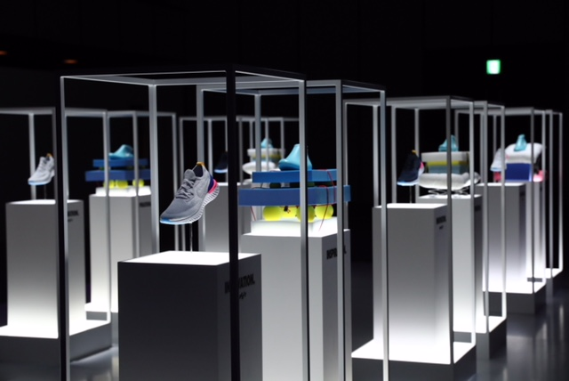 ナイキ エピック リアクト フライニットナイキ公式より引用