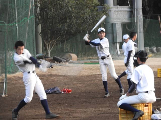 ロングティーの打ち込みは大事撮影：手束仁