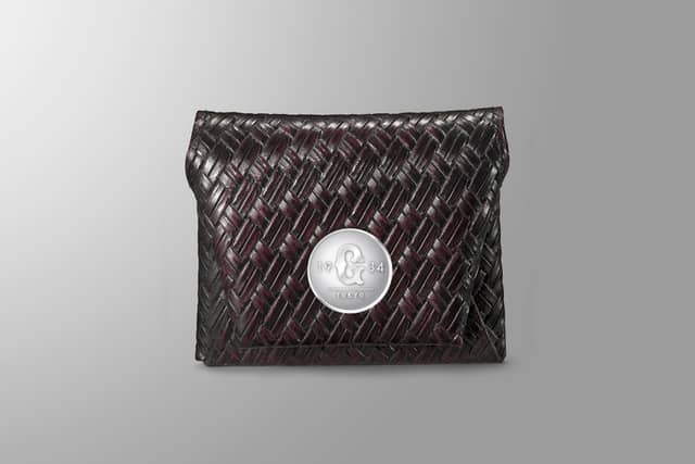 巨人オリジナル商品第2弾「革小物」と「本革トートバッグ」数量限定発売