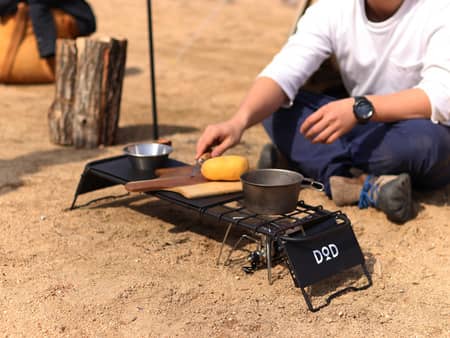 バーナースタンド&テーブル一体型のアウトドア用キッチン発売