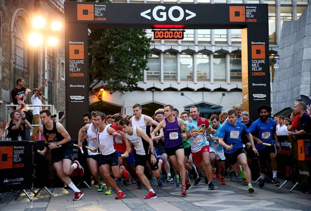 企業単位で参加するランイベント「ブルームバーグ スクエア・マイル・リレー 東京」5月開催