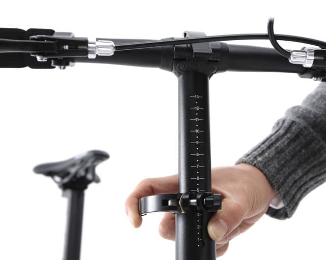 片手で運べる7kg台のミニベロ「140-H」発売