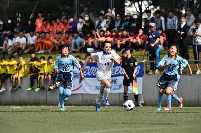 U12サッカー大会「ダノンネーションズカップ」日本大会、江南南サッカー少年団、千葉中央FC U12ガールズが優勝