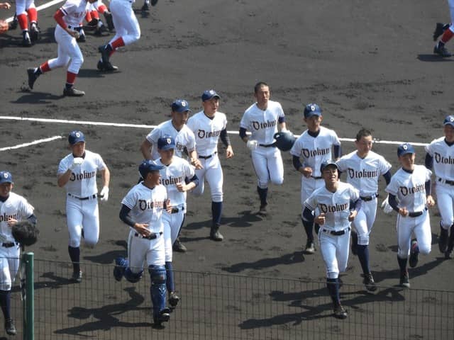 乙訓ナイン撮影：手束仁