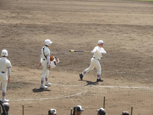 國學院栃木のシートノック撮影：手束仁