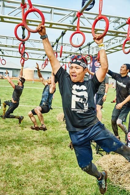 さらに過酷になった障害物レース「スパルタンレース」がスキー場で開催