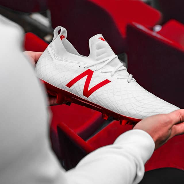 ニューバランス、ロシアからインスピレーションを受けた「OTRUSKA PACK」発売