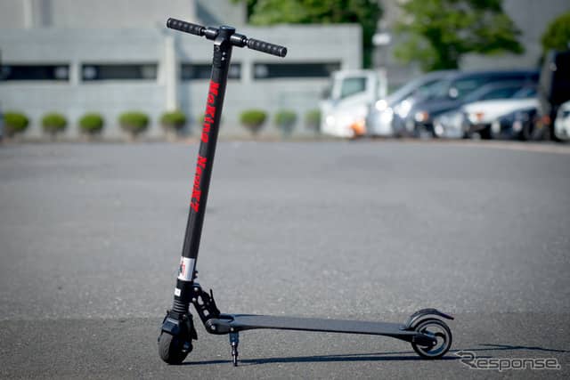 MaKingのマルチ電動キックボード『New K7』《撮影 五味渕秀行》