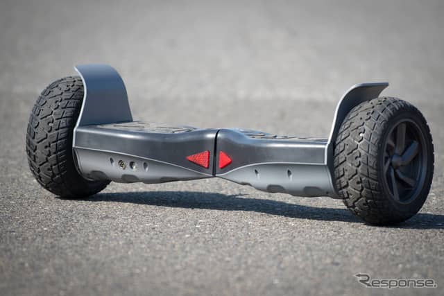 MaKingのバランススクーター『BSZ OFFROAD』《撮影 五味渕秀行》