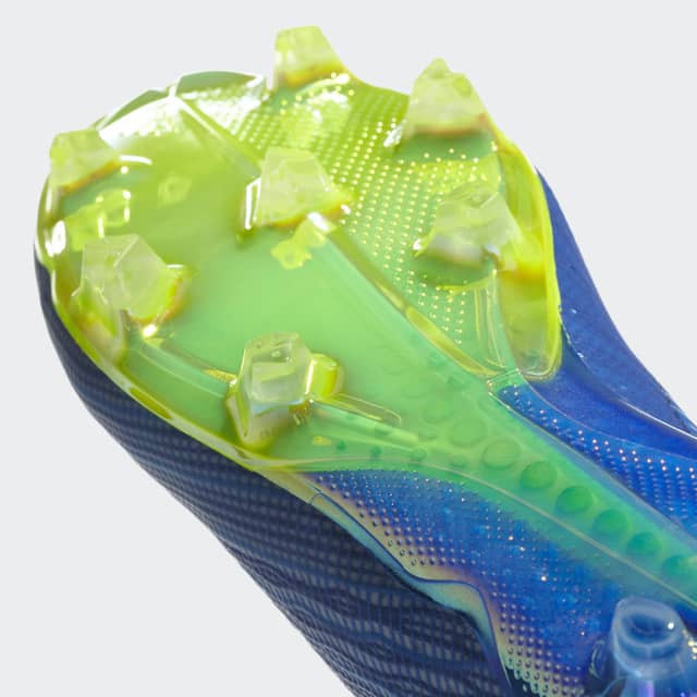 アディダスフットボール、スピードプレーヤー向けのスパイク「X18」発売