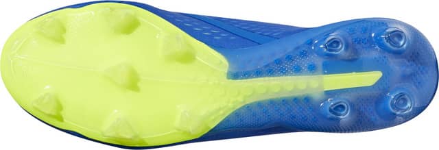 アディダスフットボール、スピードプレーヤー向けのスパイク「X18」発売