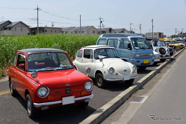昭和のクラシックカーフェスティバル《撮影 嶽宮 三郎》