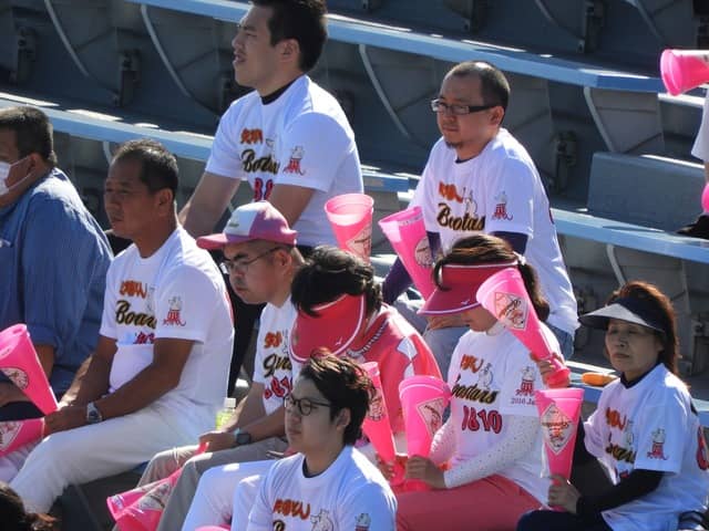 矢場とんブースターズ応援スタンド撮影：手束仁