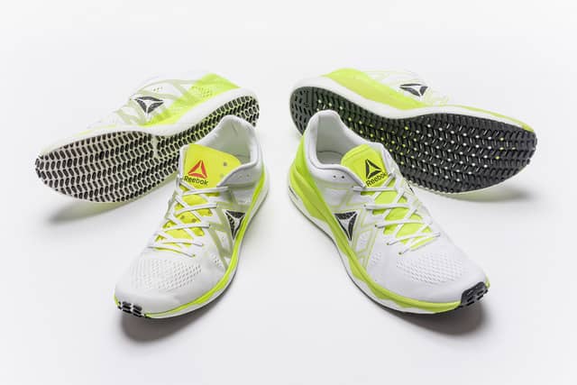 リーボック、約100グラムのレーシングシューズ「FLOATRIDERUNFAST PRO」限定発売