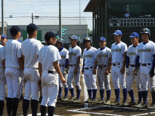 熊谷商・中央学院撮影：手束仁