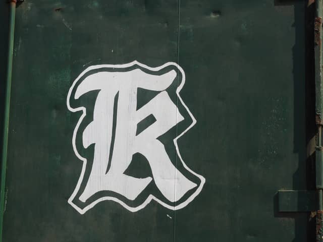 熊谷商のＫマーク撮影：手束仁