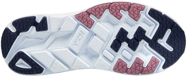 ホカ オネオネ、通気性やフィット感を向上したランニングシューズ「CLIFTON 5」発売