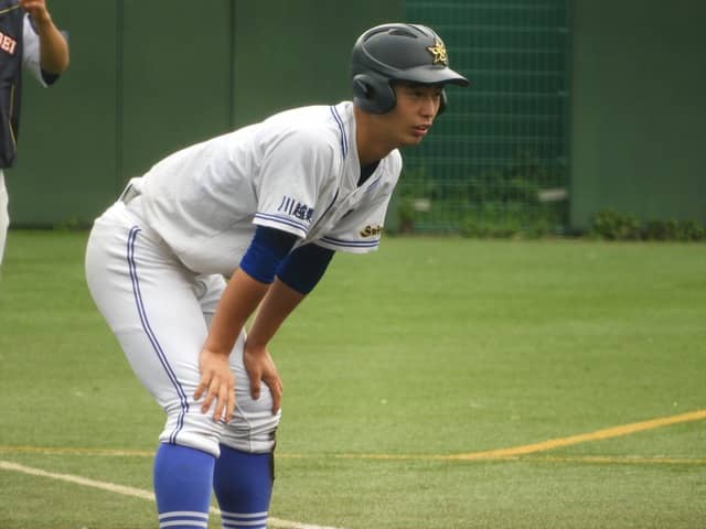 三塁打を放った川越東・前多君撮影:手束仁