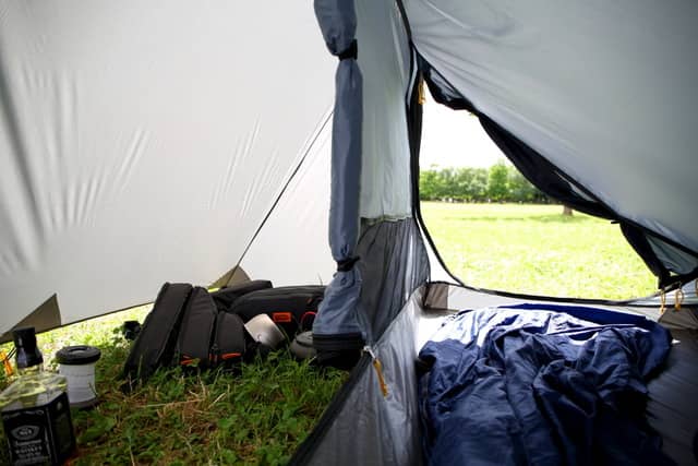 自転車を置けるサイクリスト向けツールームテント「バックフリップバイシクルテント」発売