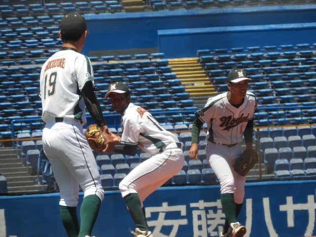 東京農大のシートノック撮影：手束仁