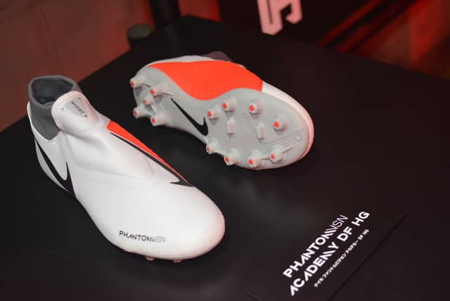 ナイキの「ファントム ビジョン」を実際に履いてみた…足への馴染み方がすごい！撮影：大日方航