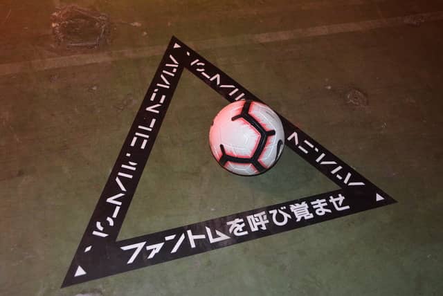 ナイキの「ファントム ビジョン」を実際に履いてみた…足への馴染み方がすごい！撮影：大日方航