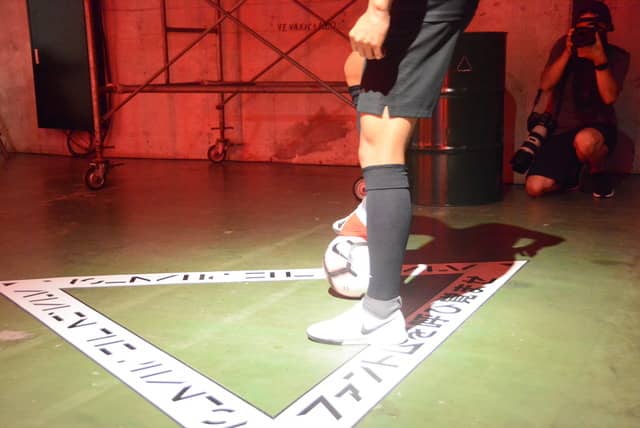 ナイキの「ファントム ビジョン」を実際に履いてみた…足への馴染み方がすごい！撮影：大日方航