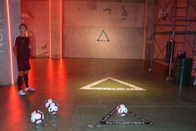 ナイキの「ファントム ビジョン」を実際に履いてみた…足への馴染み方がすごい！撮影：大日方航