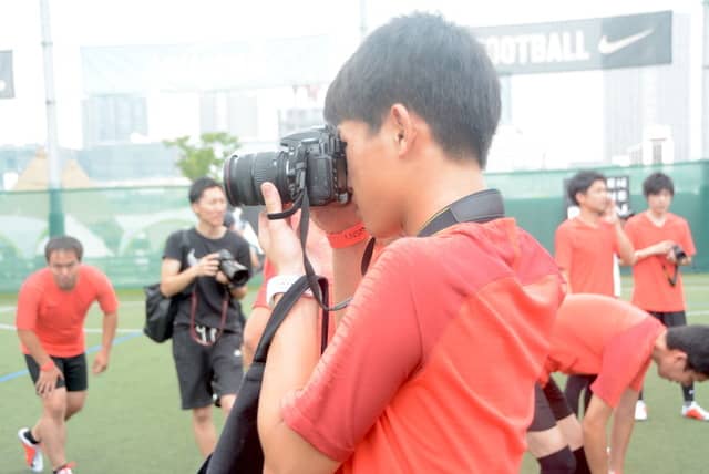 ナイキの「ファントム ビジョン」を実際に履いてみた…足への馴染み方がすごい！撮影：大日方航