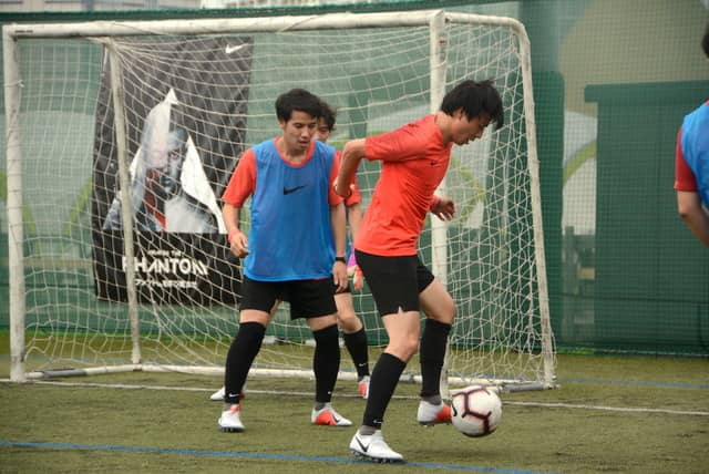 ナイキの「ファントム ビジョン」を実際に履いてみた…足への馴染み方がすごい！撮影：大日方航