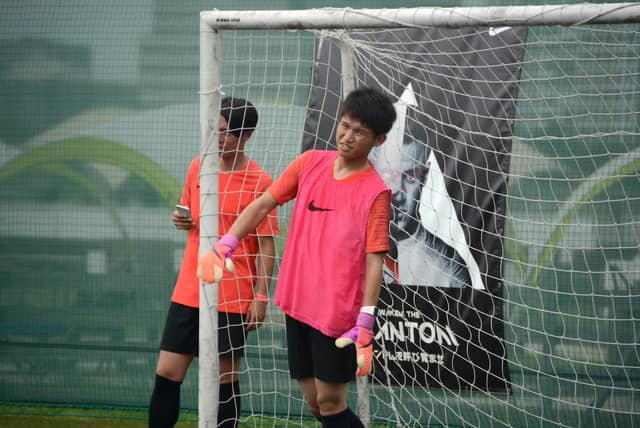 ナイキの「ファントム ビジョン」を実際に履いてみた…足への馴染み方がすごい！撮影：大日方航