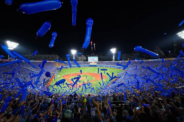 テンデンス、横浜DeNAベイスターズコラボレーションウォッチ限定発売