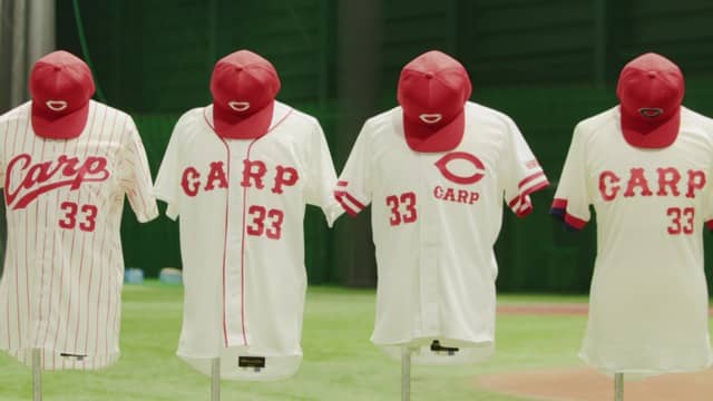 広島・菊池涼介イラスト入り「サントリー烏龍茶」第2弾が登場