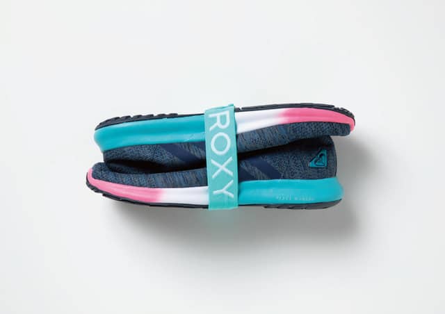 ROXY、パッカブル仕様のランニングシューズ「SIDE BY SIDE」発売