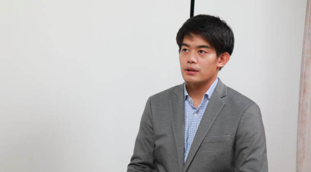 小塚崇彦が新ルールを語るトークショー＆サイン会開催