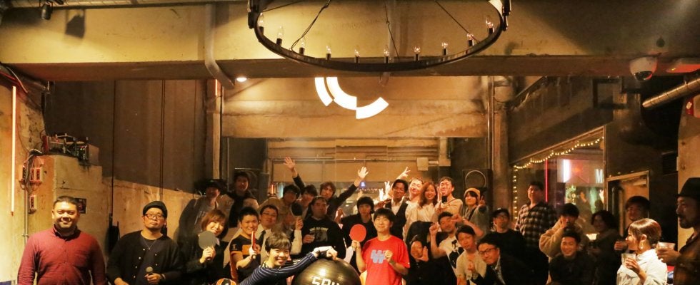 渋谷のクラブで“DJ卓球”？　有名卓球YouTuberも参戦